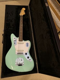 Fender, Jaguar squire, rare turquoise