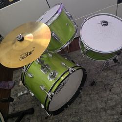 Eastar Drum Set 