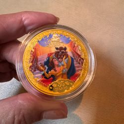D23 Ultimate Disney Fan Event Beauty And The Beast 35th Medallion Coin In Case