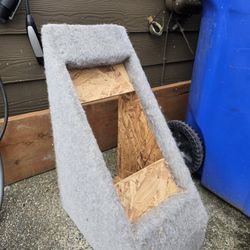 Free Cat Scratcher 