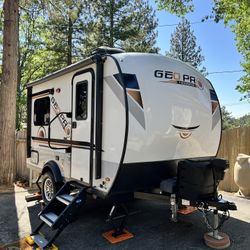 2021 Forest River Rockwood GeoPro G15TB (Low Miles)