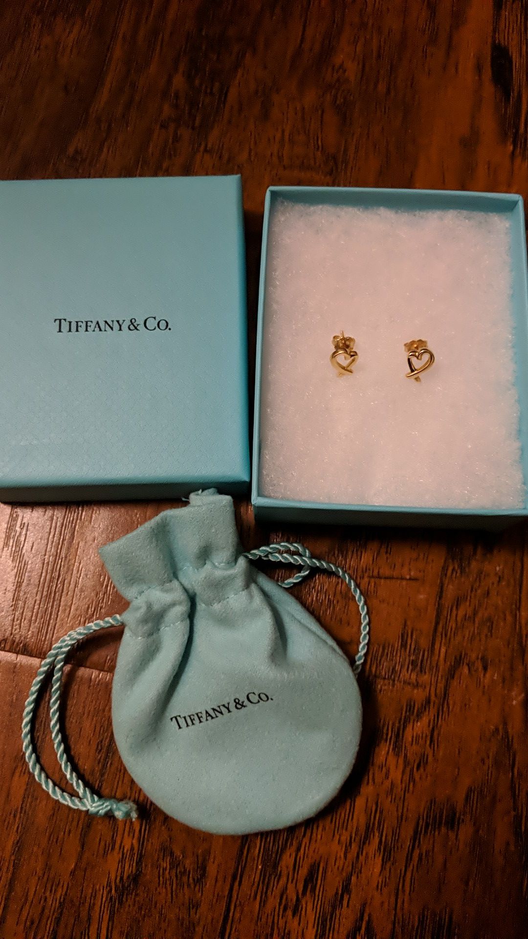 Tiffany Loving Heart Earrings Gold