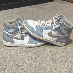 jordan 1 hyper royal