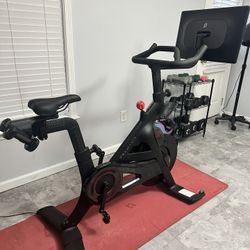 Peloton bike +