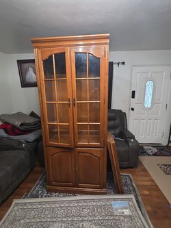 Cabnet/pantry