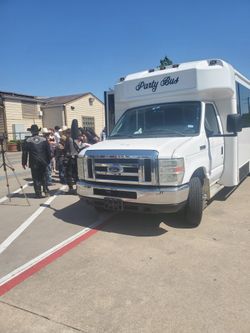 Party  Bus 