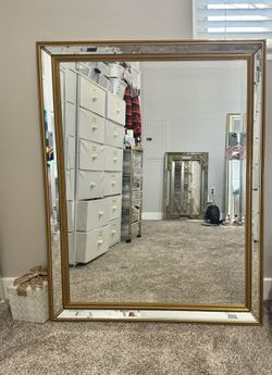 Medium Size Heavy Nice Mirror