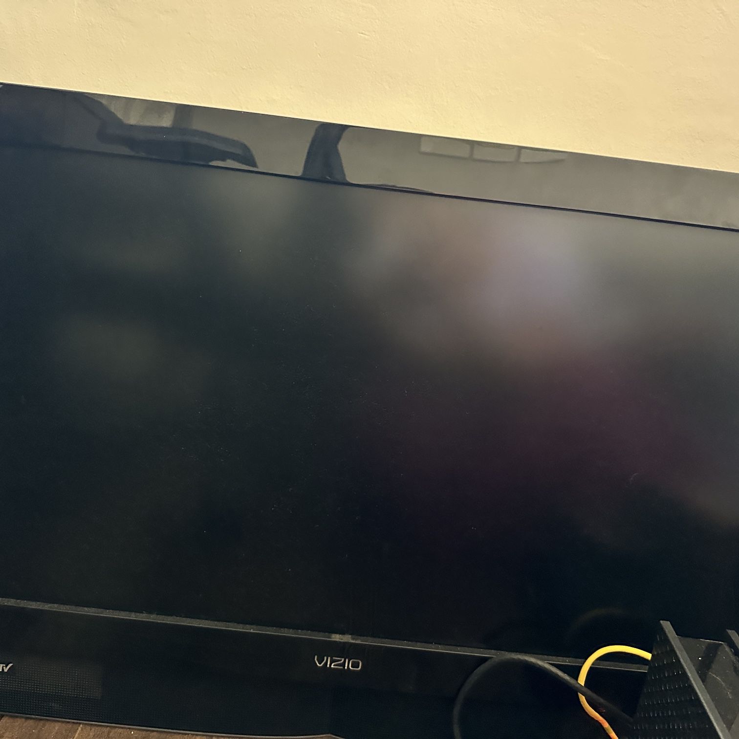 32-inch LCD TV