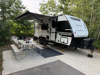 2025 Winnebago MICRO MINNIE 2100BH
