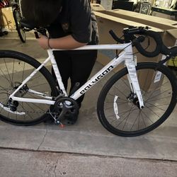 Polygon Strattos S4 Disc - Tiagra Alloy Road Bike