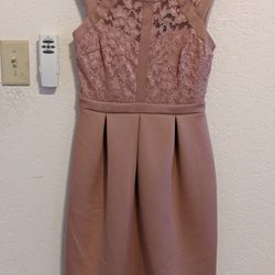 Blush Mauve Lace Dress Size 6