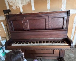 FREE Piano - Working - San Juan Capistrano