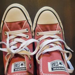 Converse-  NEW, never worn