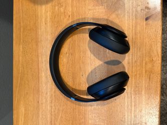 Black Beats Studio Pro