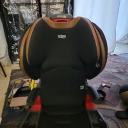 Britax Grow With You Click Tight 