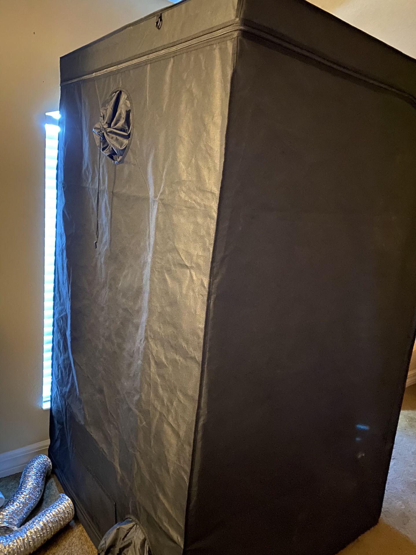 Grow tent need to go