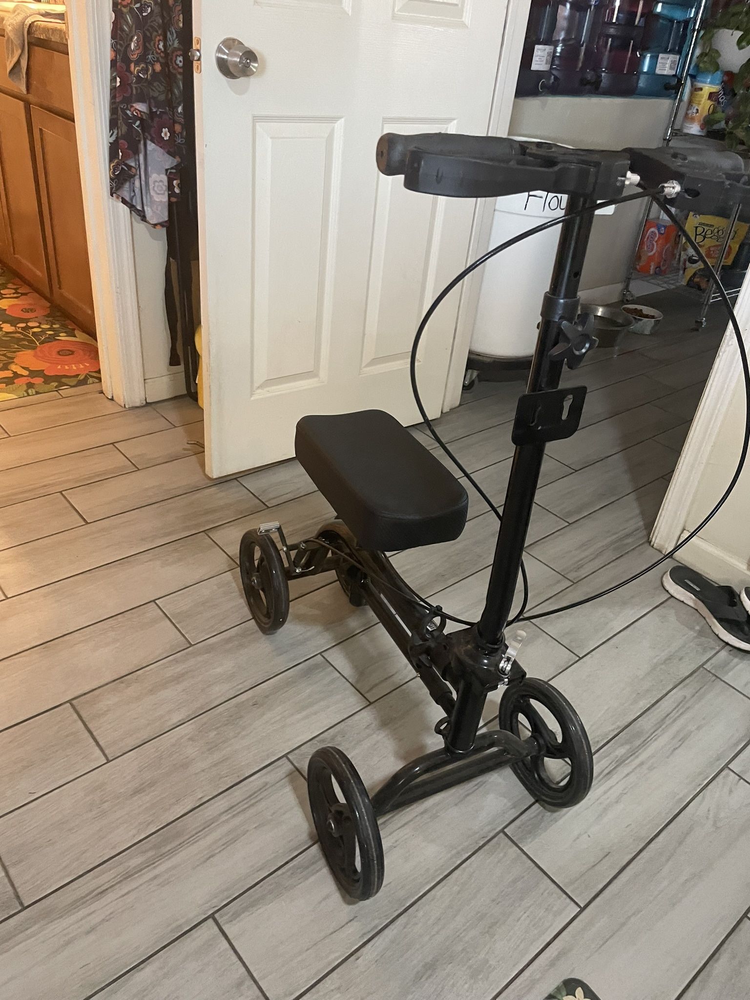 Knee Scooter