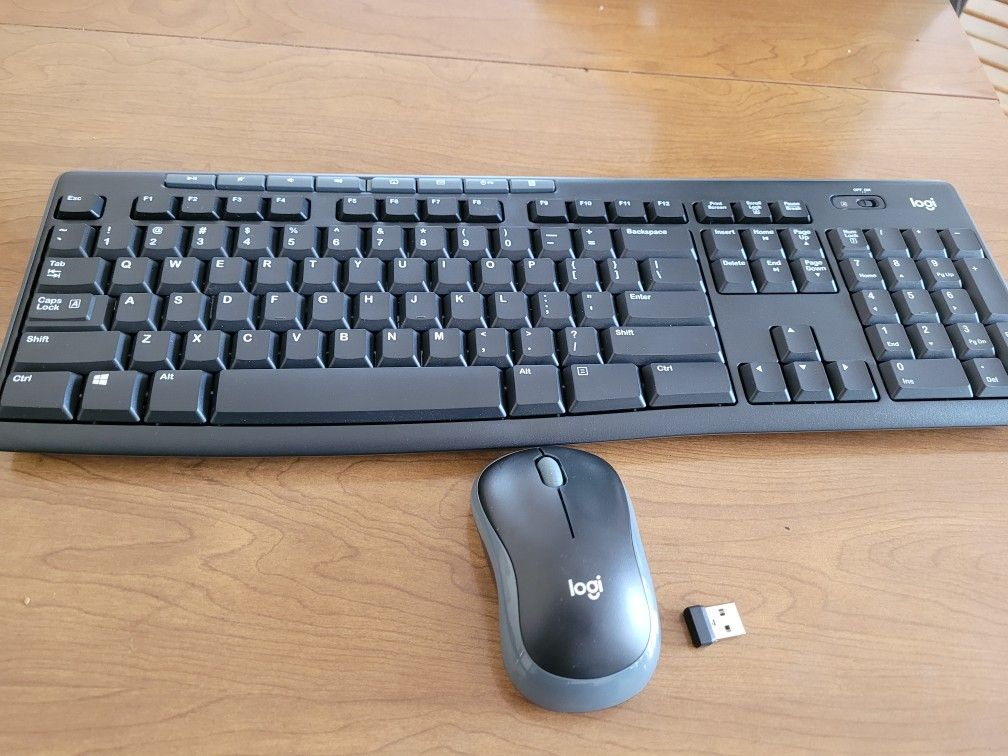 New Wireless Keyboard With Mouse