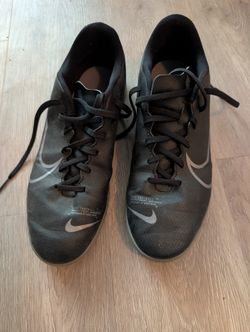 Futsal Shoes -Size 9