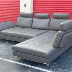 Sectional Sofa/Couch - Gray - City Furniture - Delivery  Available 🚛