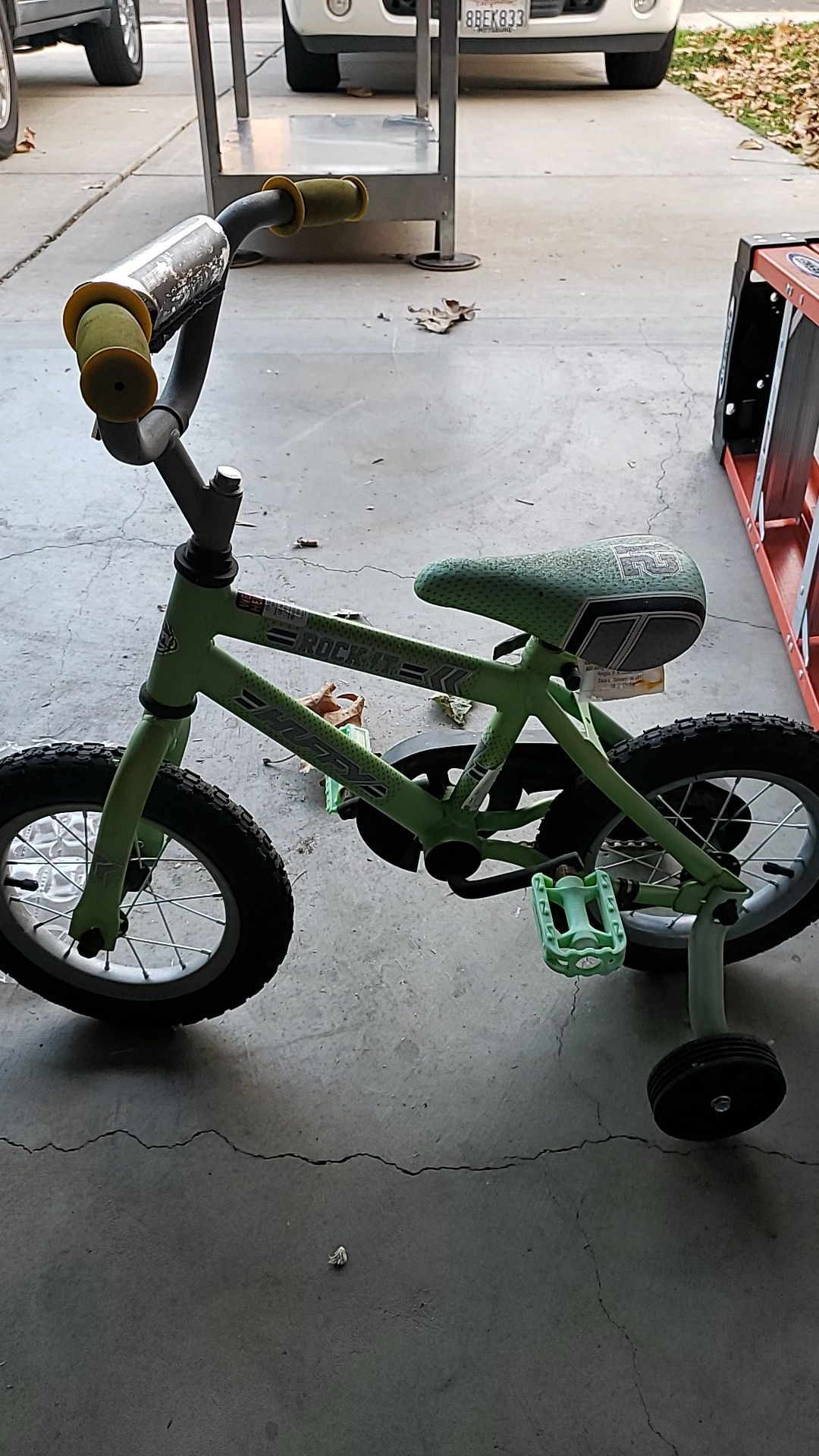 Huffy rockit bike with training wheels