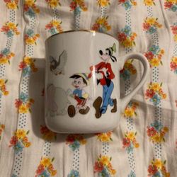 Vintage Walt Disney World Mickey Mouse Parade Mug 
