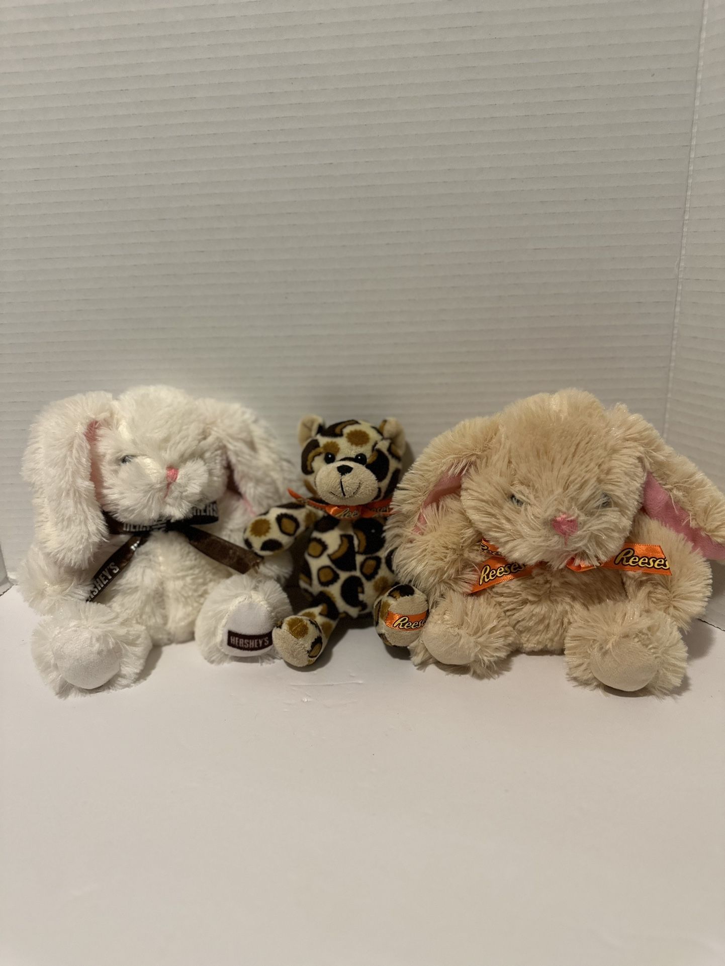 Hersheys & Resses Plushies 