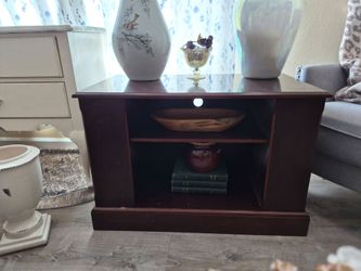 Wood media console