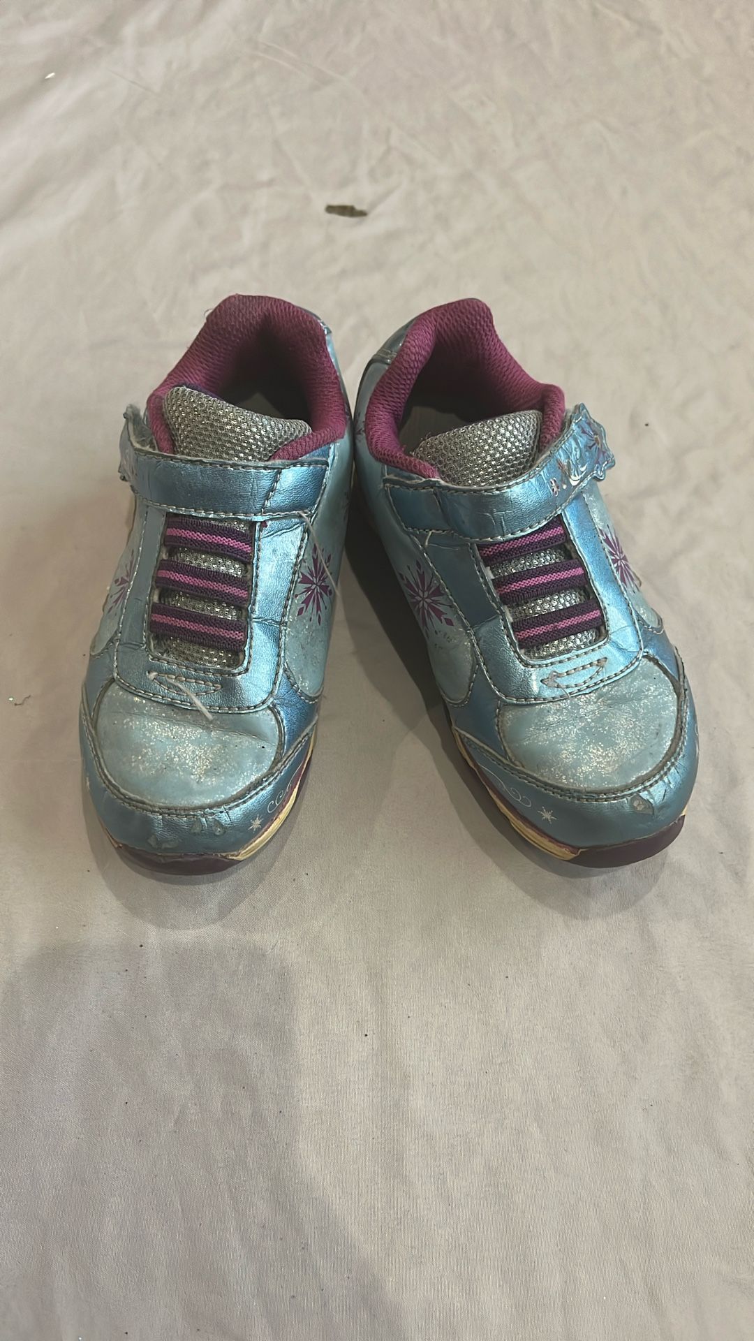Disney Shoe Size -12