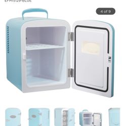 FRIGIDAIRE MINI FRIDGE 