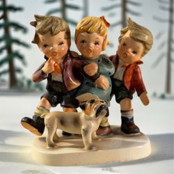 Napco Vintage Figurine “Making Friends” 4.5” MCM Child Dog 1950-60s Ceramic EUC