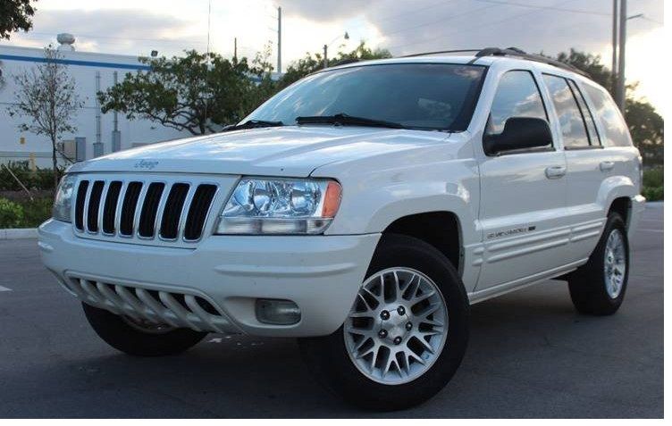 Low Miles 2004 Jeep Grand Cherokee AWDWheels