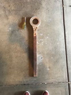 Large 80mm wrench