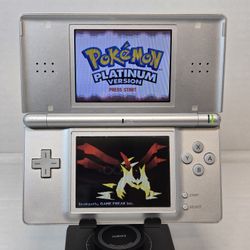 Nintendo DS Lite + Pokémon Platinum 