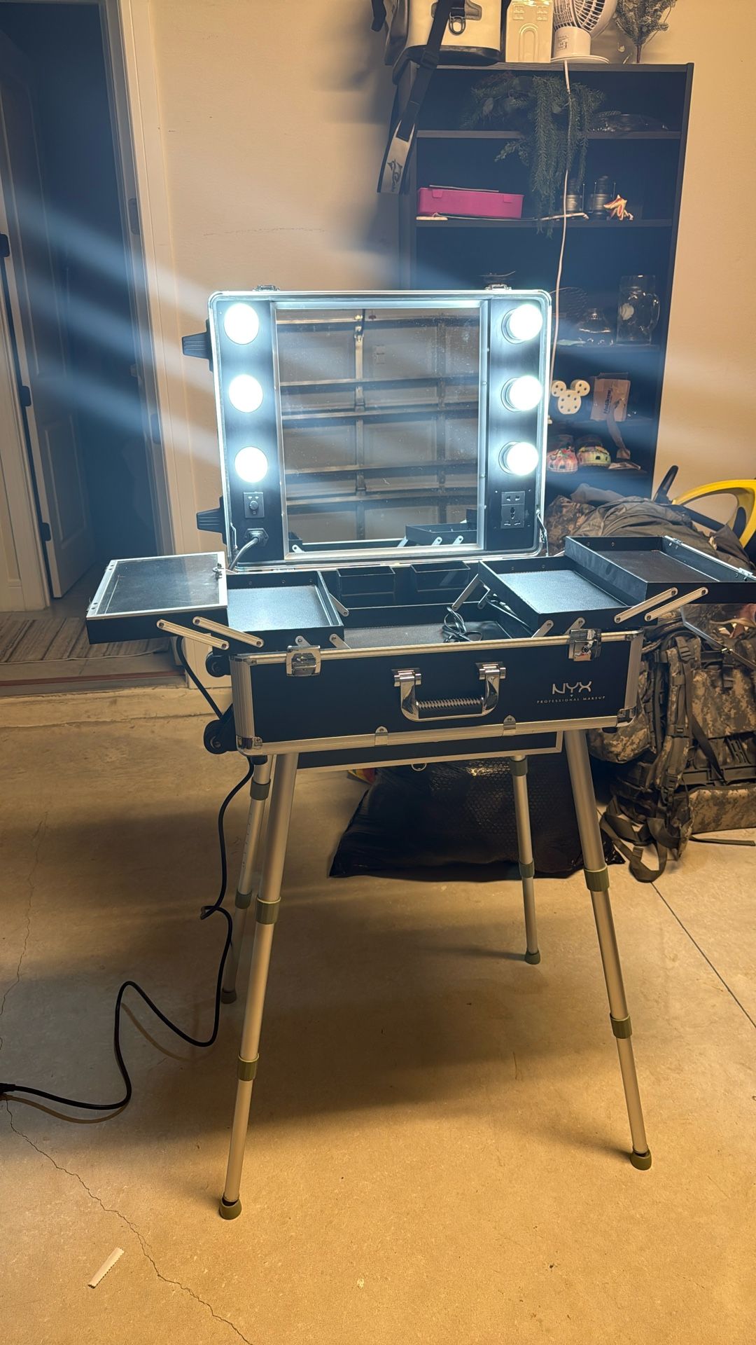 portable Brand New Vanity