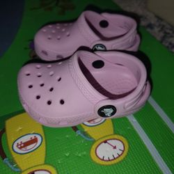 Baby Pink Crocs 4c