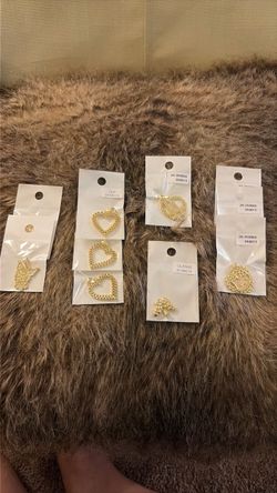 10 gold plated pendants $60 for all