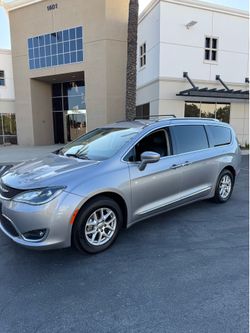 2020 Chrysler Pacifica Clean & Smogged