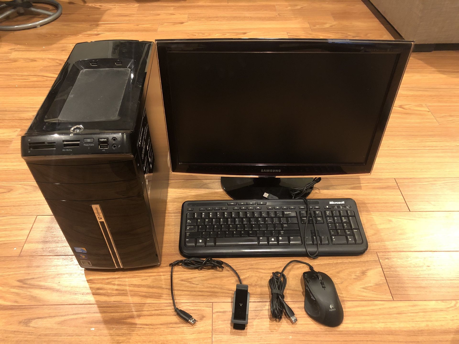 Computer Bundle (Desktop, HD Monitor, Gaming Mouse, Wireless Adapter)
