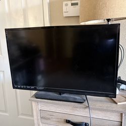 Vizio 32” Flatscreen TV