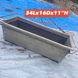 Vintage feeder/water trough 34 X 16 x 11”