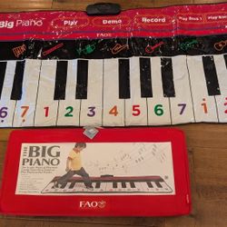 FAO Schwarz  70" Long The Big Piano