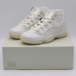 Air Jordan 11 RETRO Pearl Men Size 10