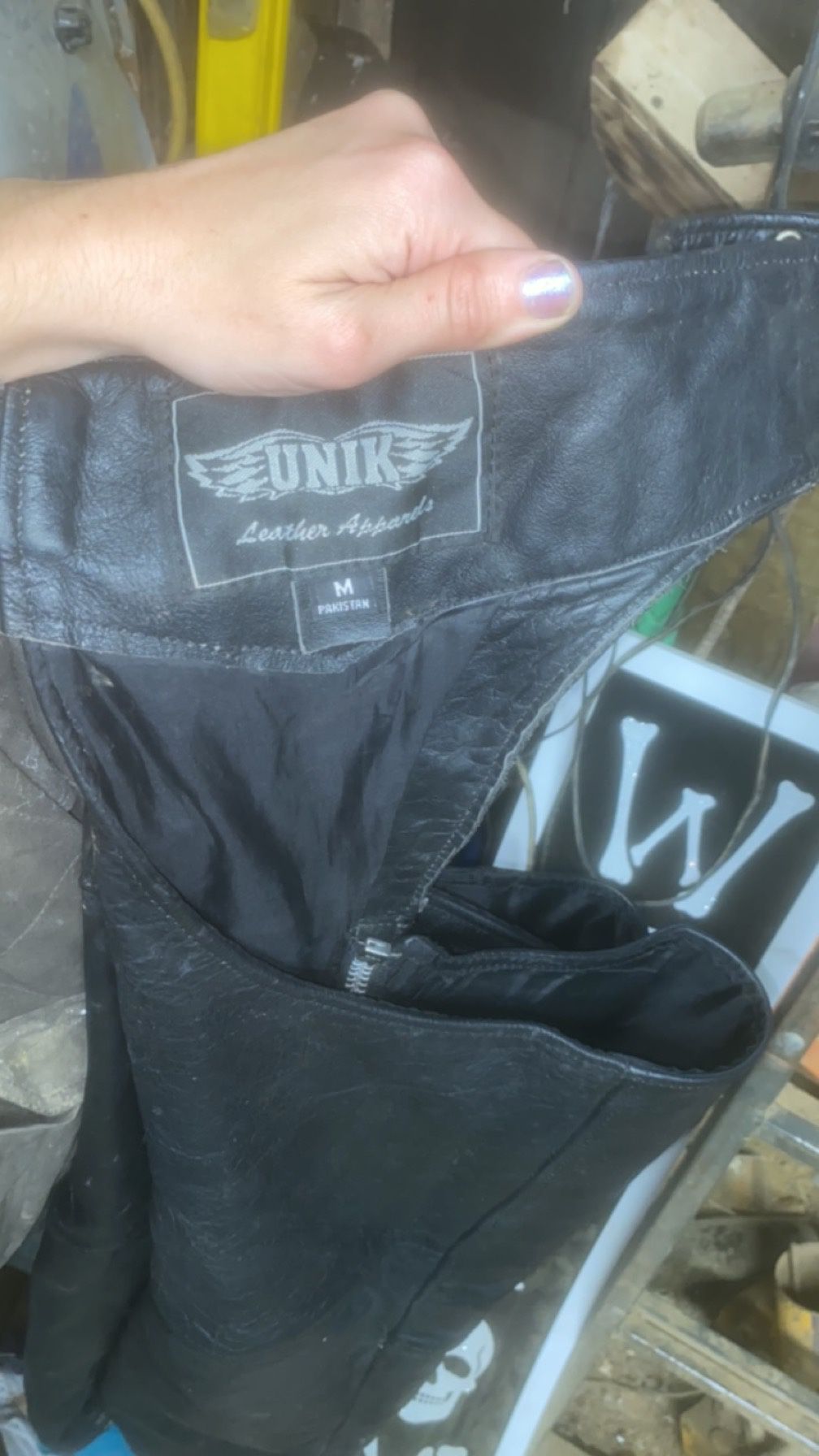 Unik Leather Chaps Sz- M