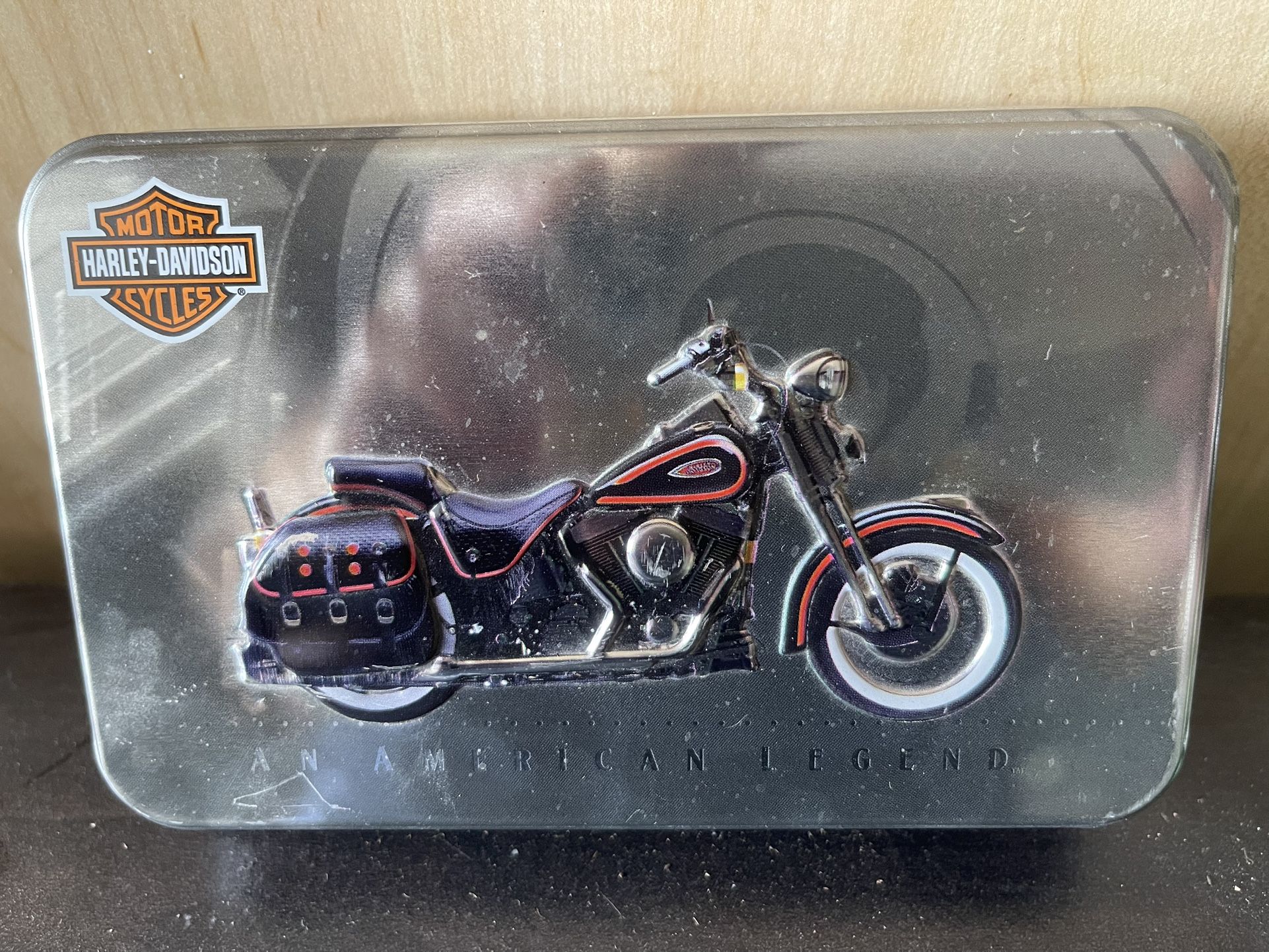 Harley Davidson Collectible Cards/Tin 