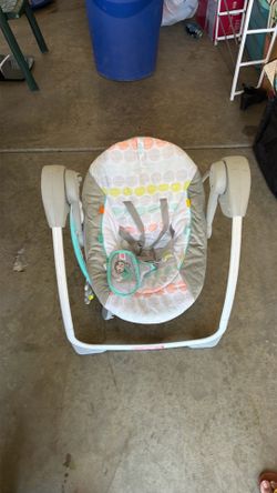 Baby swing