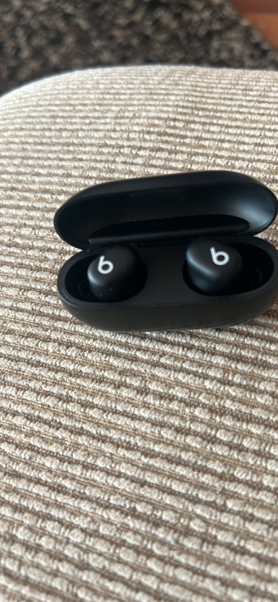 Beats Solo Earbuds