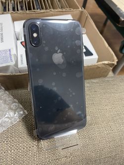 iPhone X unlocked