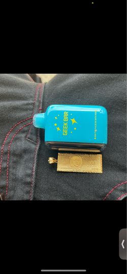 10k Gold pendant 100 bill