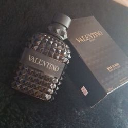 Valen-tino Men Perfume